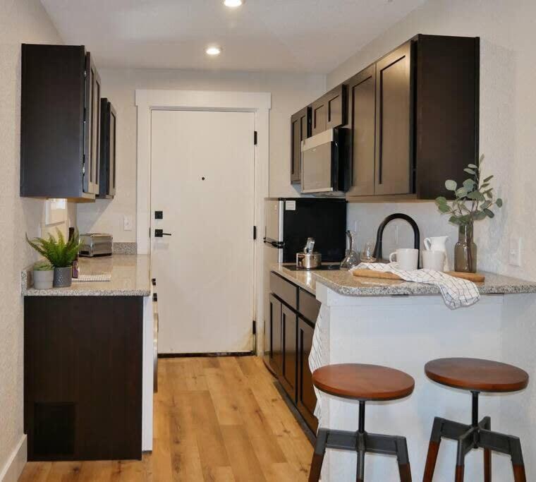 Hip Container Apt - 5 Min Walk To Tiaa Bank 잭슨빌 외부 사진